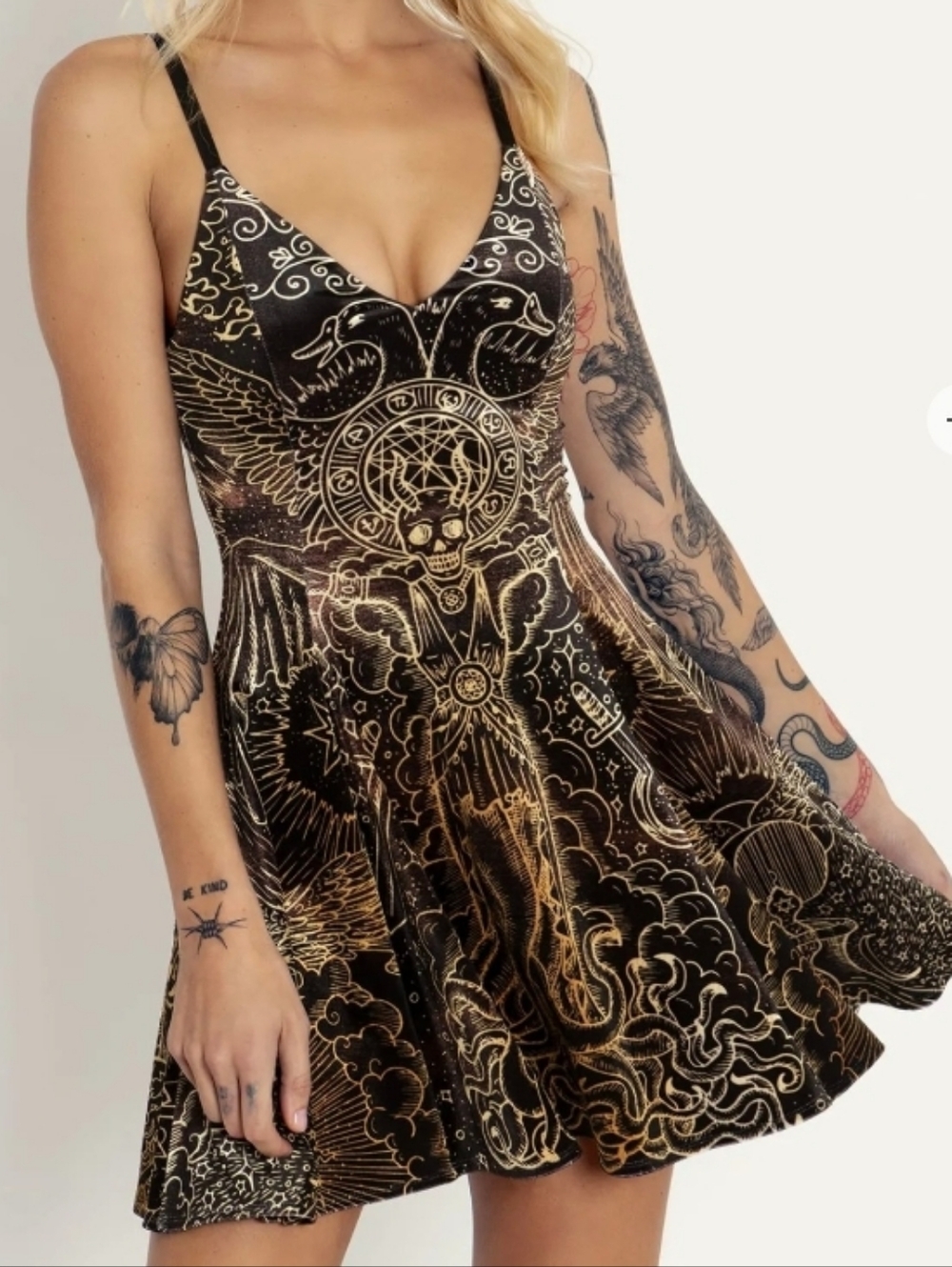 BM Nascentes Morimur Velvet Mini Strappy